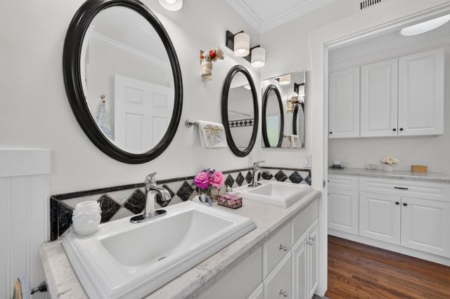 366 Manchester Avenue, Campbell, CA 95008