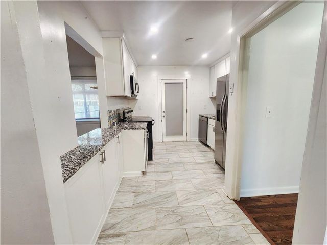 3158 Cloverhurst Drive, Atlanta, GA 30344