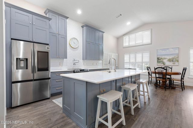 2 GLENEAGLES Place, Palm Coast, FL 32137