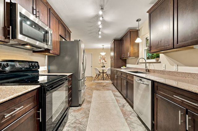 6336 E University Boulevard, Dallas, TX 75214