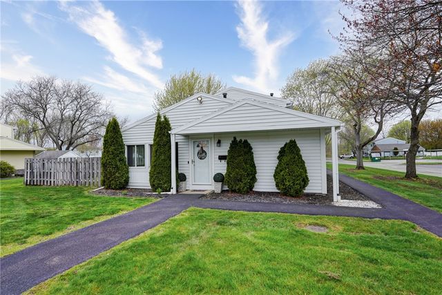 101 Norwich Drive, Ogden, NY 14624