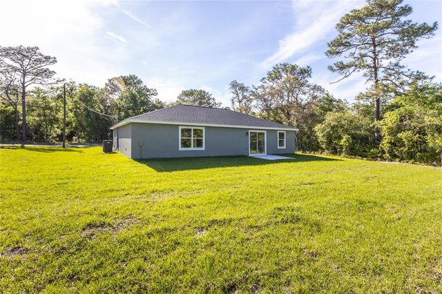 11 LOCUST TERRACE WAY, Ocala, FL 34472