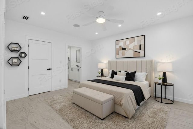 7819 Lakeside Boulevard 812, Boca Raton, FL 33434