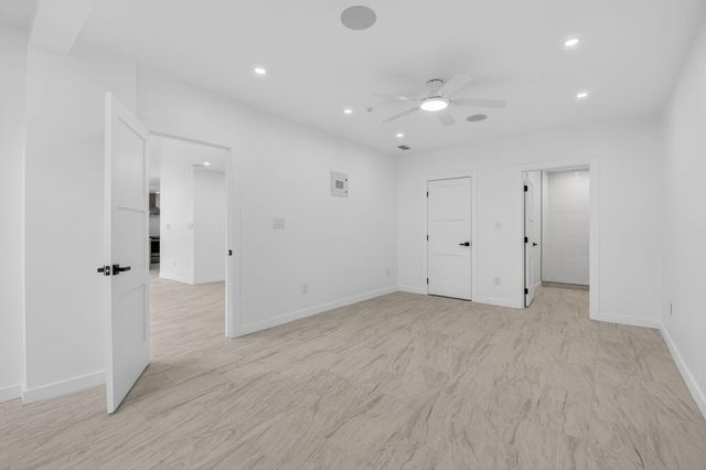 7819 Lakeside Boulevard 812, Boca Raton, FL 33434