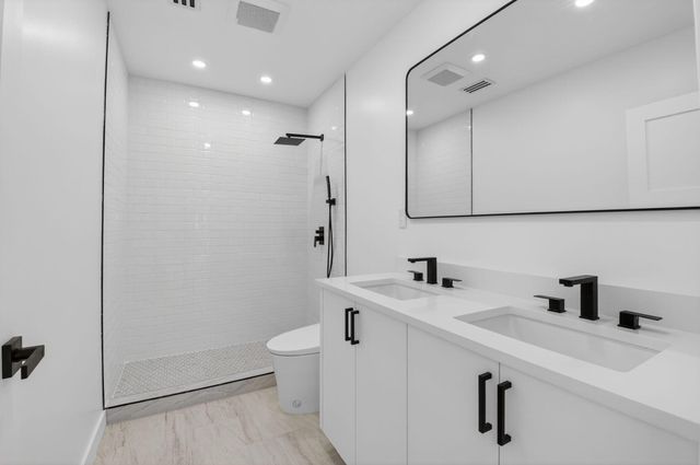 7819 Lakeside Boulevard 812, Boca Raton, FL 33434