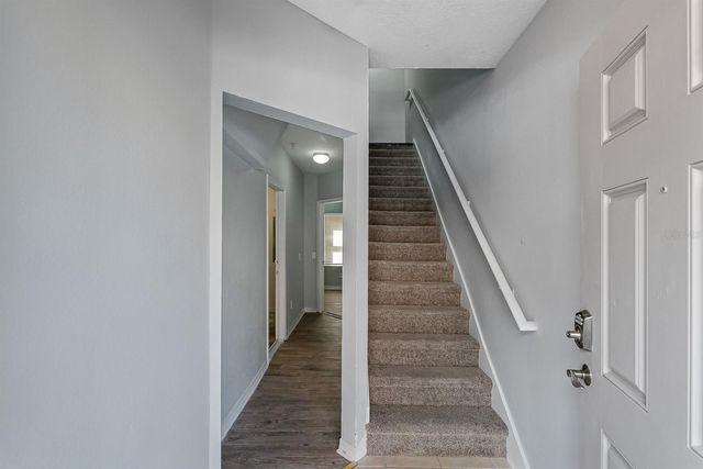 5710 LAS VENTANAS DRIVE, Tampa, FL 33617