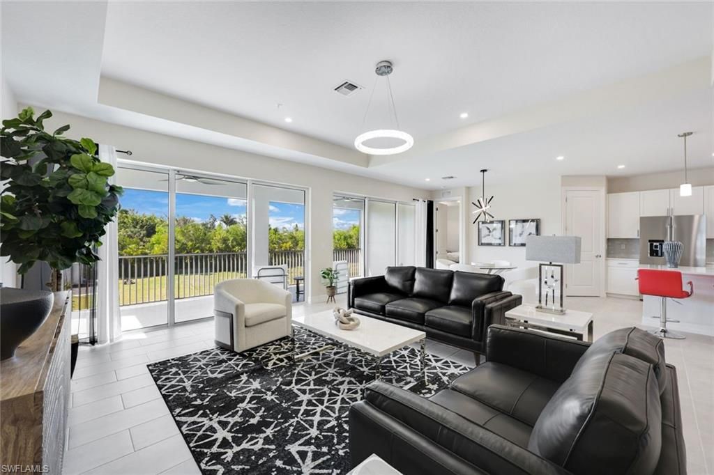 316 Indies DR W 201, NAPLES, FL 34114 — exterior