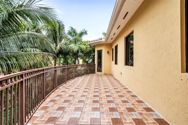19508 SW 79th Court, Cutler Bay, FL 33157
