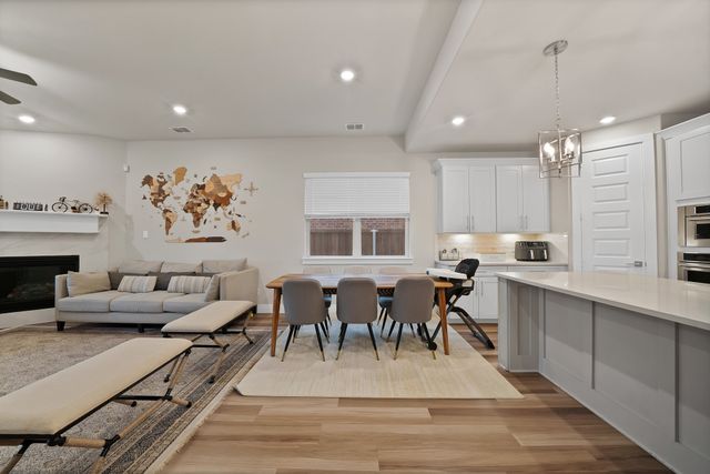 7325 Bronco Bluff, Sachse, TX 75048