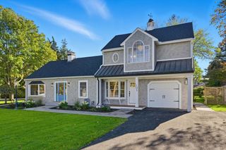 105 Cedar Acres Rd, Marshfield, MA 02050