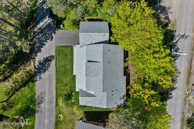 306 Eskridge Place, Dover, ID 83825