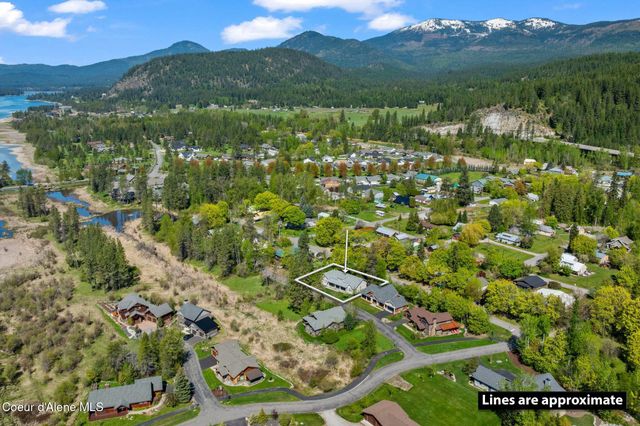 306 Eskridge Place, Dover, ID 83825