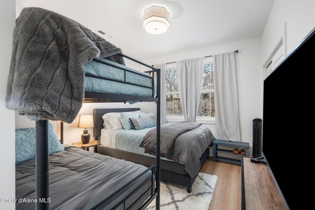 306 Eskridge Place, Dover, ID 83825 photo 31