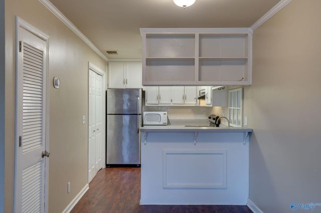 2001 Woodlawn Drive, Huntsville, AL 35802