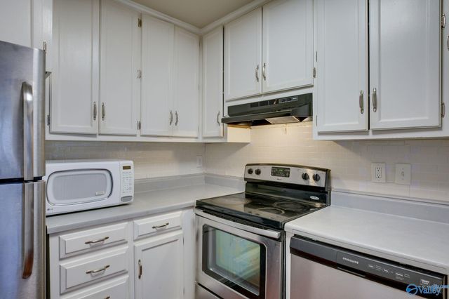 2001 Woodlawn Drive, Huntsville, AL 35802