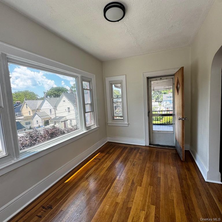 247 Nuber Avenue 2, Mount Vernon, NY 10553