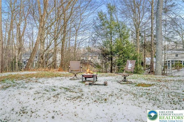 117 St Regis Walk, Coolbaugh Twp, PA 18466