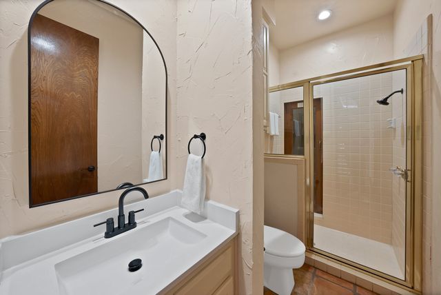 2714 Ridge Top Lane, Arlington, TX 76006