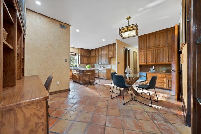 2714 Ridge Top Lane, Arlington, TX 76006