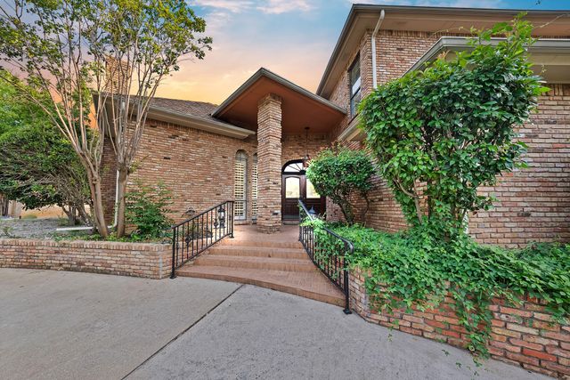 2714 Ridge Top Lane, Arlington, TX 76006