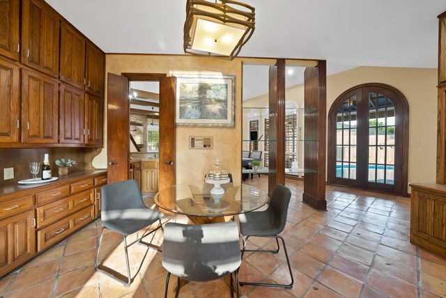 2714 Ridge Top Lane, Arlington, TX 76006