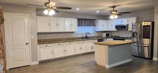 9124 W Elm Street, Phoenix, AZ 85037