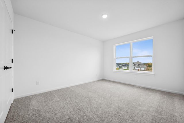 1632 Tyrone Drive, Shakopee, MN 55379