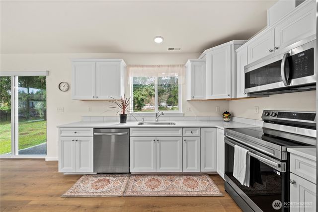 7913 Ayer Street SE, Olympia, WA 98501