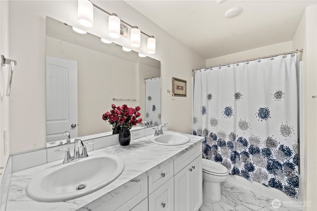 7913 Ayer Street SE, Olympia, WA 98501