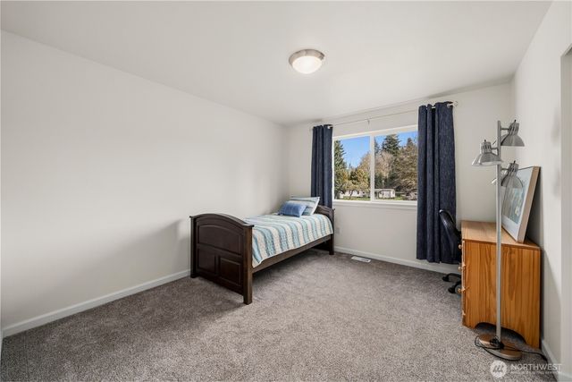 7913 Ayer Street SE, Olympia, WA 98501