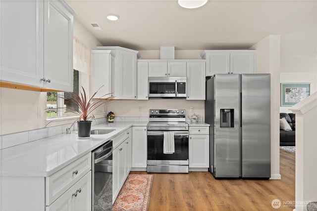 7913 Ayer Street SE, Olympia, WA 98501