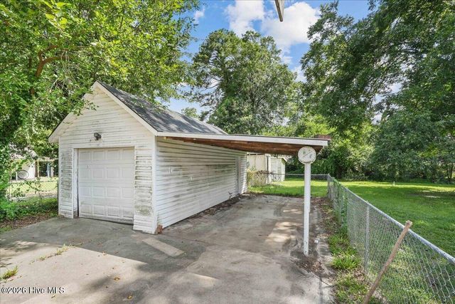 1506 E Holly Street, Goldsboro, NC 27530