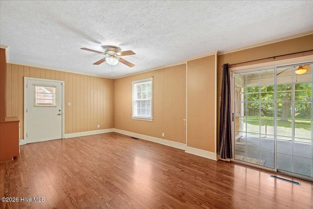 1506 E Holly Street, Goldsboro, NC 27530