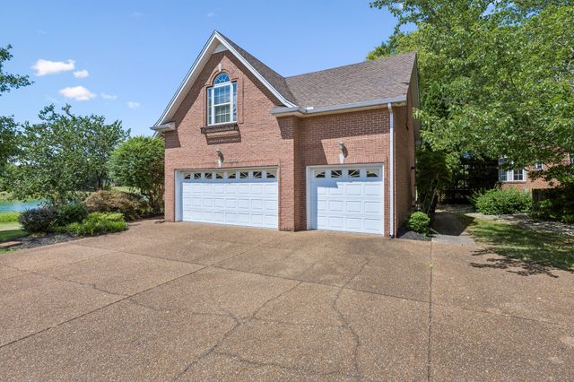 301 Calumet Trce, Murfreesboro, TN 37127