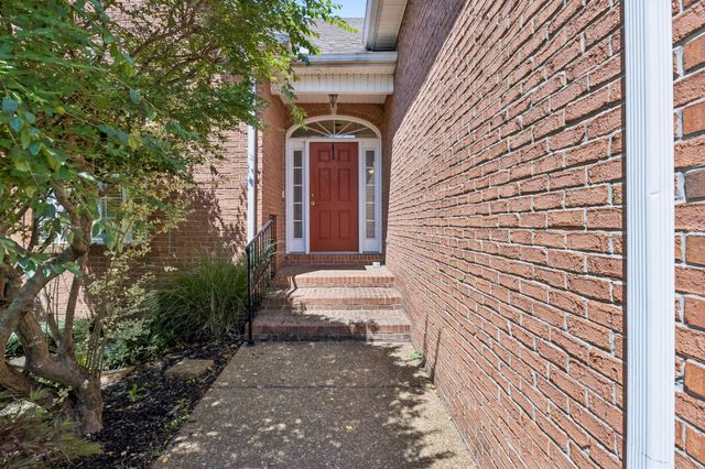 301 Calumet Trce, Murfreesboro, TN 37127
