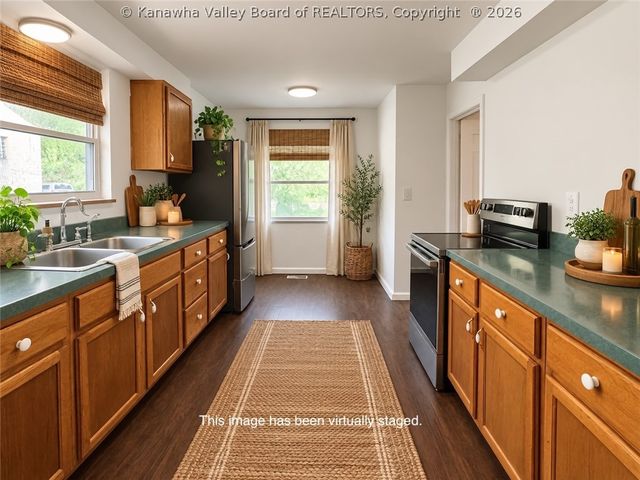4431 Washington Street W, Charleston, WV 25313