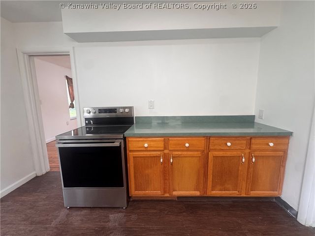 4431 Washington Street W, Charleston, WV 25313