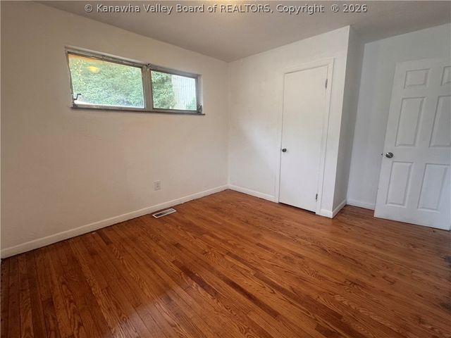 4431 Washington Street W, Charleston, WV 25313