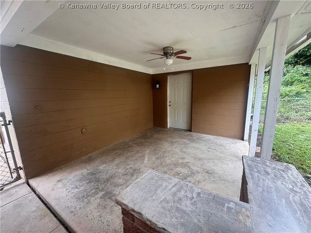 4431 Washington Street W, Charleston, WV 25313