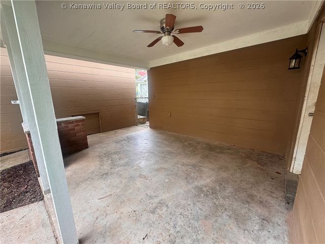 4431 Washington Street W, Charleston, WV 25313