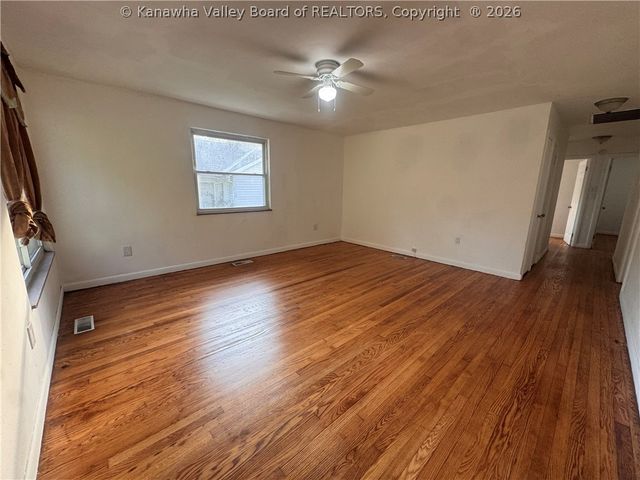 4431 Washington Street W, Charleston, WV 25313