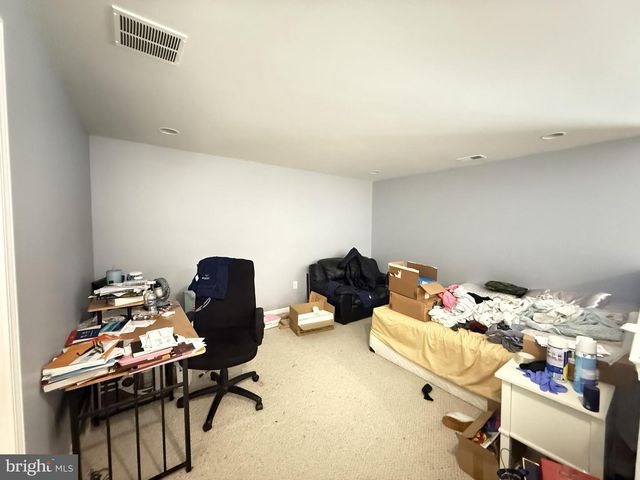 145 KENSINGTON DR, Lehman, PA 18324