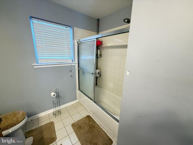 145 KENSINGTON DR, Lehman, PA 18324