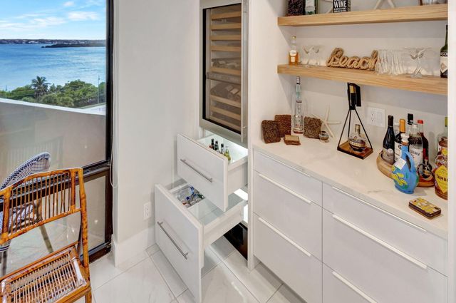 5460 N Ocean Drive 7-C, Singer Island, FL 33404