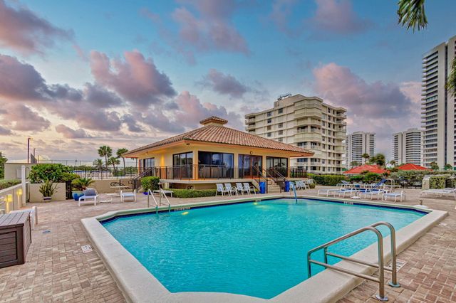 5460 N Ocean Drive 7-C, Singer Island, FL 33404