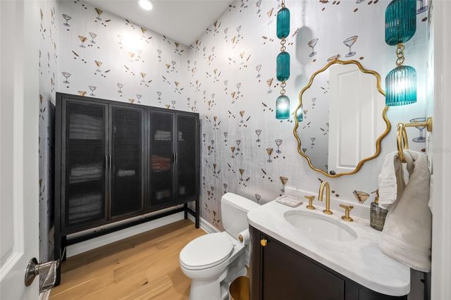 1451 REBECCA LANE, Sarasota, FL 34231