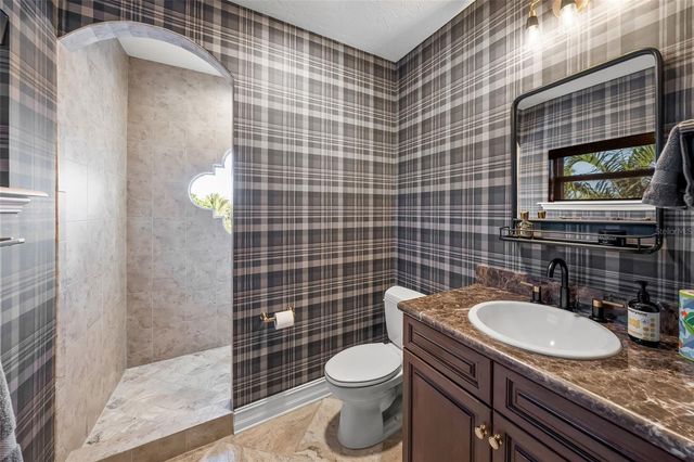 1451 REBECCA LANE, Sarasota, FL 34231