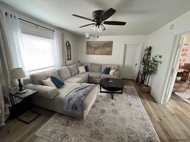 1406 E 19TH ST, Cheyenne, WY 82001
