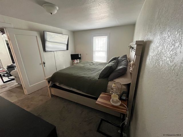1406 E 19TH ST, Cheyenne, WY 82001