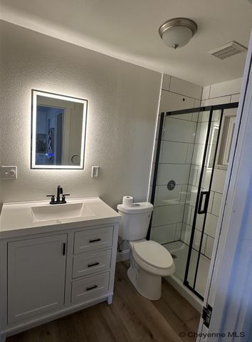 1406 E 19TH ST, Cheyenne, WY 82001